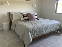 Get Away to White Salmon; Hot Tub, Pickle-Ball, Basketball, Fitness Room & More! Hôtels à proximité de : Marina Park