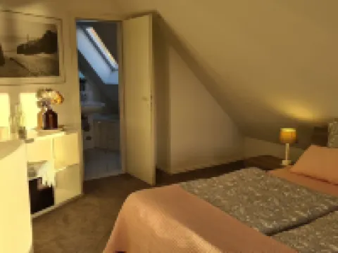 Apartment Seeloft with balcony and direct lake view on the Möhnesee Hotels in Mohnesee