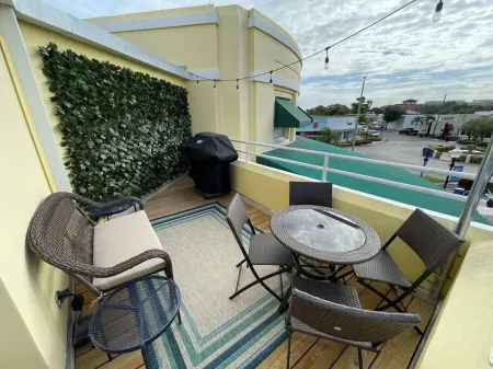 Osceola's Balcony #7 Отели в г. Стьюарт