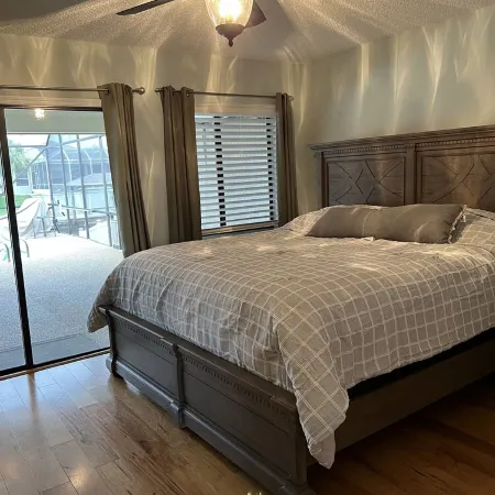 Canal Home 3Br 2BA with Salt Water Heated Pool and Boat DockDiscounts Available