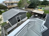 Cozy 3 Bedroom Cottage in Nags Head -- Extra Apt with BR + BA Available
