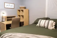 Sweetwater Farm with firepit and hiking trails!