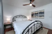 Mountain Lux Escape - 5 minutes to Downtown Brevard & Pisgah National Forest