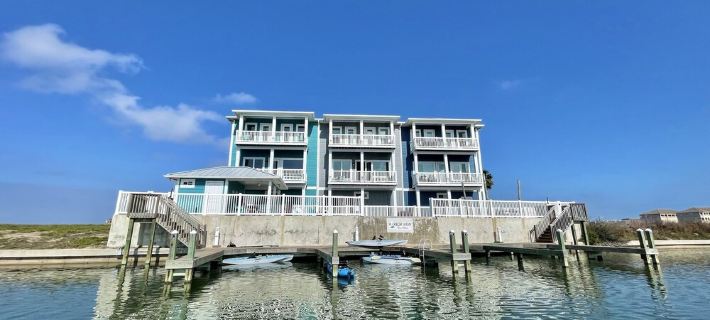 Waterfront Harbor View Hideaway Hotels in Nueces County