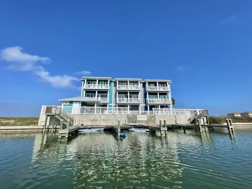 Waterfront Harbor View Hideaway - 4-Star