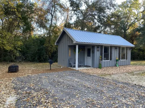 John Deere Tiny House #275 at Copperas Creek