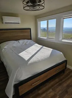 Sunset Ridge Cottage, amazing views