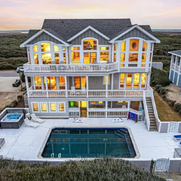 Oceanfront, Game Room, Decks, Heated Pool, Hot Tub, Ocean Views, Fully Loaded