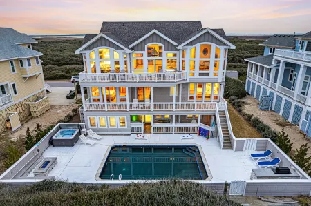 Oceanfront, Game Room, Decks, Heated Pool, Hot Tub, Ocean Views, Fully Loaded