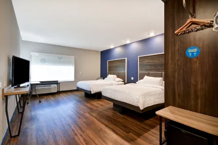 Tru by Hilton Sumter