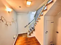 Big Bear: Spacious 4-Bedroom Near the Ocean