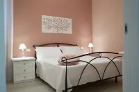Only 350mt from the historic center! Recently renovated Art Nouveau house