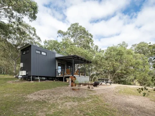 Sugarloaf Off Grid Tiny House - Secluded Luxury!