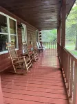 Secluded Cabin in Great Location - Close to State Parks in the Endless Mountains