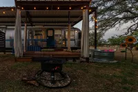 Unique Farm Experience in Airstream Close to Town