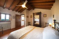 PANORAMA ON CHIANTI BEAUTIFUL HOUSE FOR FAMILIES with garden and POOL wi fi free