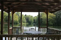 Birch Lake Secluded Getaway- Serenity home 5 bedroom sleeps up to 14 Hotels in Monroe County