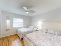 Waterfront home with direct gulf access Hotels in Hernando Beach