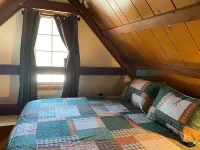 Thornwood Cottage is the perfect little get away Hotels in Allamakee County
