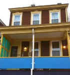 Cozy escape close to downtown, stadiums & parks