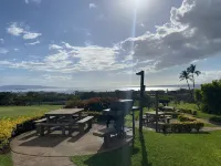 Panoramic Ocean View Condo on Golf Course close to Beaches