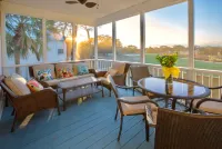 On the Golf course, Intracoastal Water views Luxurious Spa-like romantic retreat