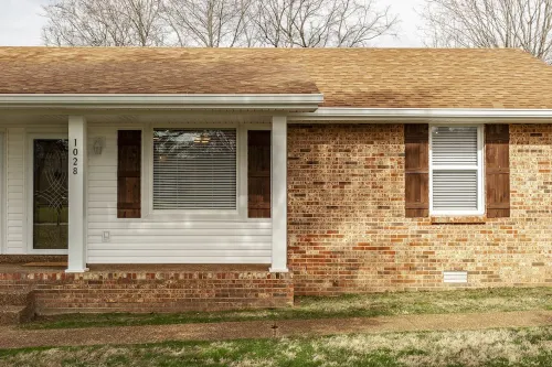 Modern North of Nashville Retreat- Easy Lake Access