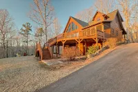 Sunset Mountain Views- Spacious Luxurious cabin - Træningscentre