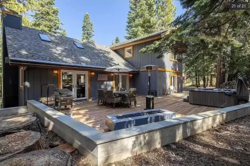 Serenity Tahoe Retreat - Hot Tub