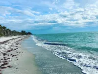 Immaculate Heated Pool & Spa Villa-Awesome Amenities-6 Min to Beach