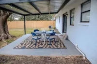 LET D'S COZY COTTAGE #2 PROVIDE YOU A COMFORTABLE STAY IN BIG SPRING, TEXAS!!!