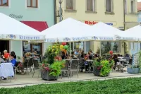 Ferienwohnung Mia Hotels in Tirschenreuth