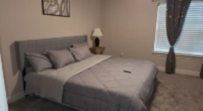 Larger 7+ Bed Home  With Movie Theater near SanAntonio & Randolph Air force base