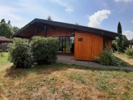 Vacation home for up to 6 people in the beautiful Black Forest Отели в г. Шрамберг