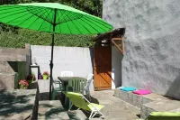 Small house for holidays in full nature. Hotels in Pietracorbara