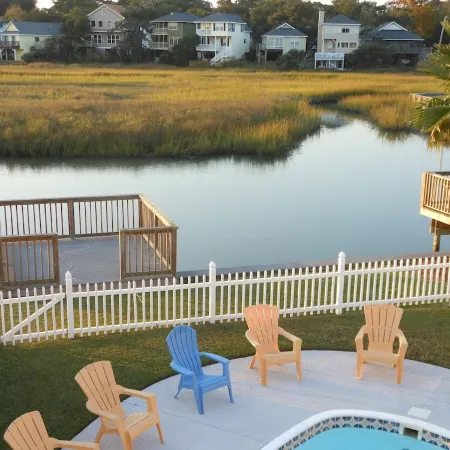 Spring Discount 10% 5 Br/5.5BA-1Blk from Beach/Marsh/Dock/Pvt Pool/Pet Friendly