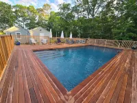 1 Bedroom Hamptons Waterfront Cottage Rental