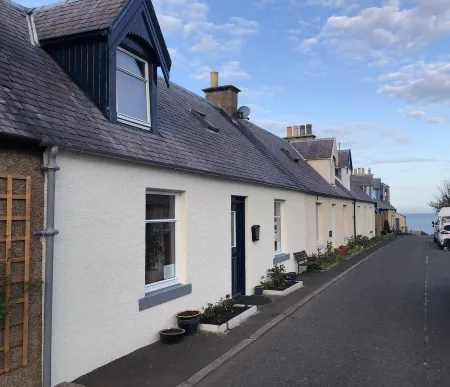 Charming fishermans cottage within minutes of beach and harbour Отели рядом с достопримечательностью «St Abbs»