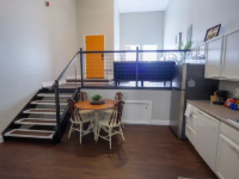 Luxury Cozy Palace Downtown