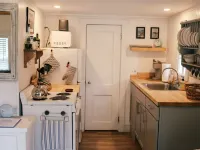 MaineStay Cottage #5 With Fireplace & Fully Stocked Kitchen in Hampden/Bangor 漢普登酒店