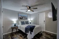 Lake Harbor Landing - Cozy Cottage on the Rez