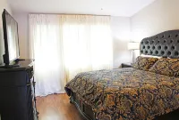 Riverwalk Condo--Heart of Historic Downtown Wilmington!