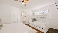 Cozy Coastal Home: Pool + Close to Beaches Hotels near Staples
