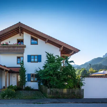 F comfort apartment in maisonette style, fantastic view, prime location