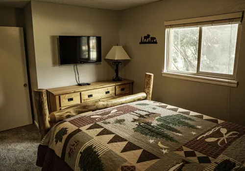 Newly renovated Winter Park condo on the Fraser River