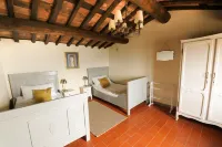 Stunning hilltop Tuscan farmhouse.  Private pool with spectacular views.