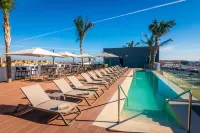 Hotel Malaga Vibes - piscina