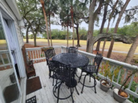 Experience the Edisto Lowcountry in Style