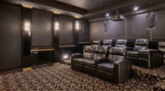 7Br Luxury Oasis w/ Relaxing Lazy River, Basketball, Full Gym & Private Theater