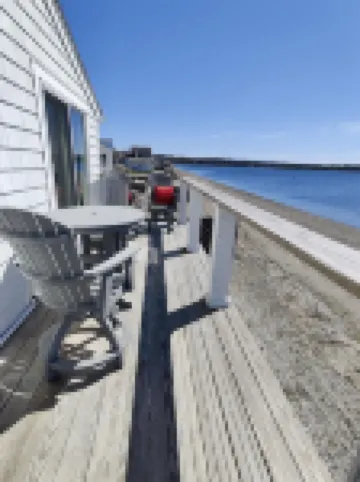 Private Beachfront Cottage in Portsmouth, RI Hotels in Portsmouth